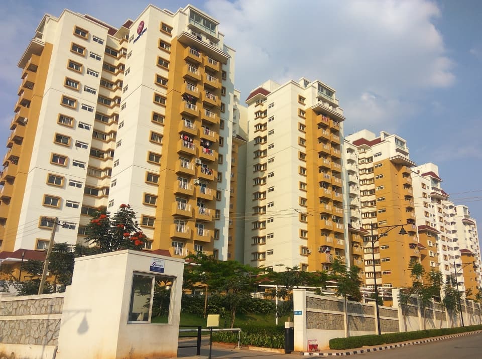 3 BHK Semi Furnished Penthouse for Sale in Mantri Webcity, Measuring 2110 Sqft, Hennur Road