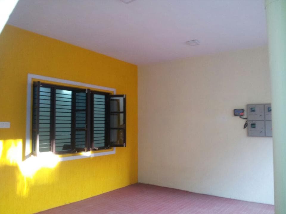 Independent House photo 2