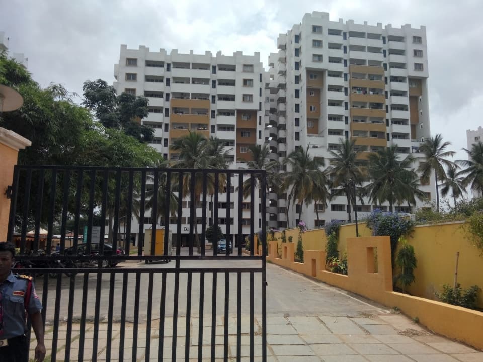 2 BHK Flat for Sale in Golden Palms in Hennur Road