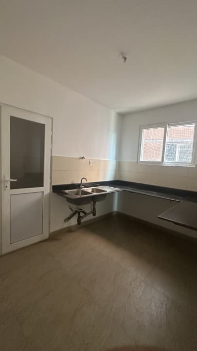Apartment photo 2