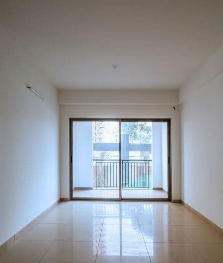 3 bhk semi furnished flat for rent in goyal orchid woods, kothanur, hennur main road, measuring 1100 sqft