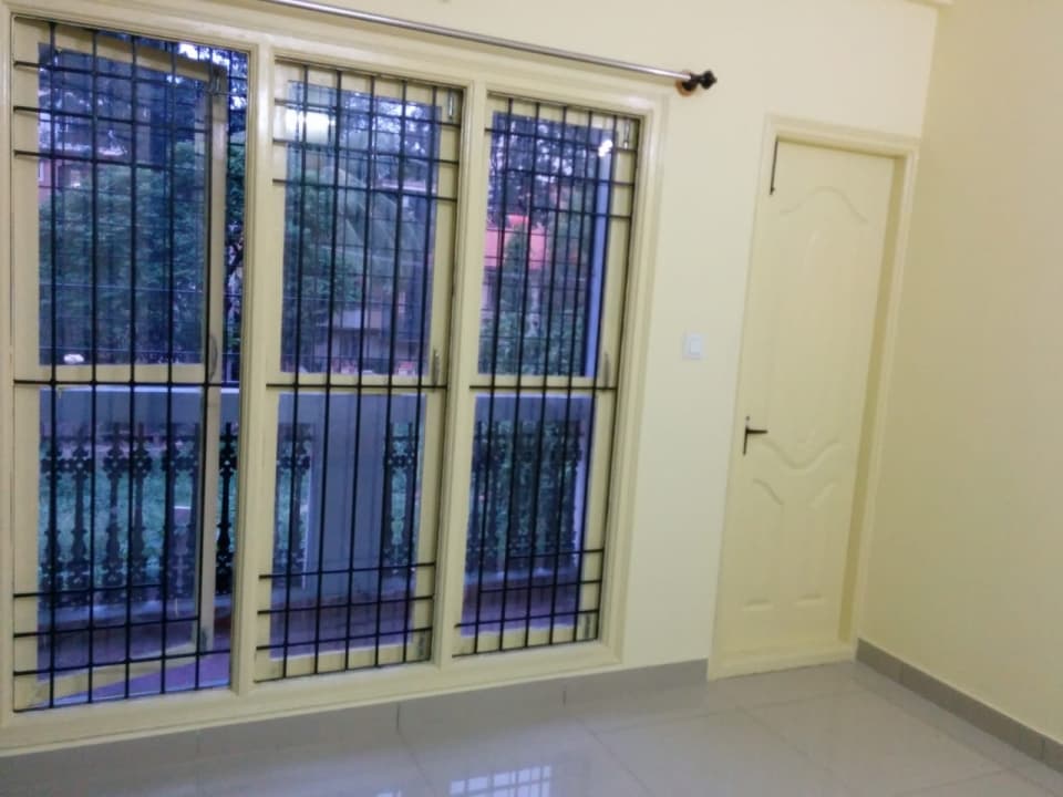 Apartment photo 4