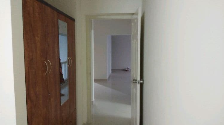 Apartment photo 4