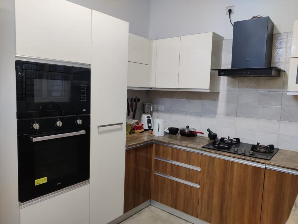 Independent House photo 2