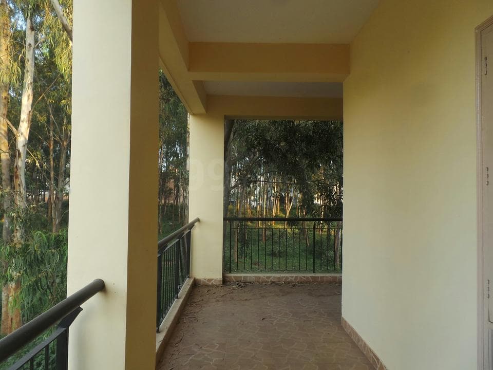 Independent House photo 2