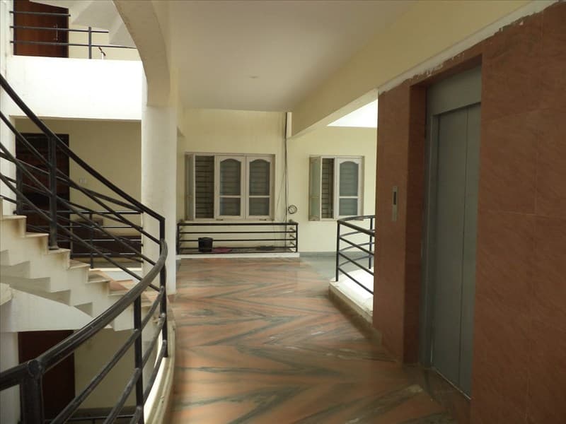 Apartment photo 2