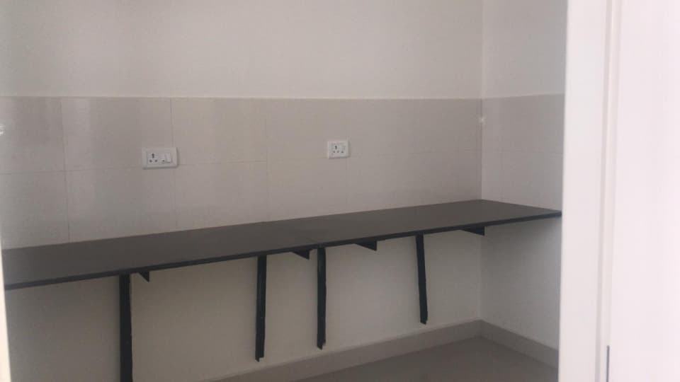 Apartment photo 2