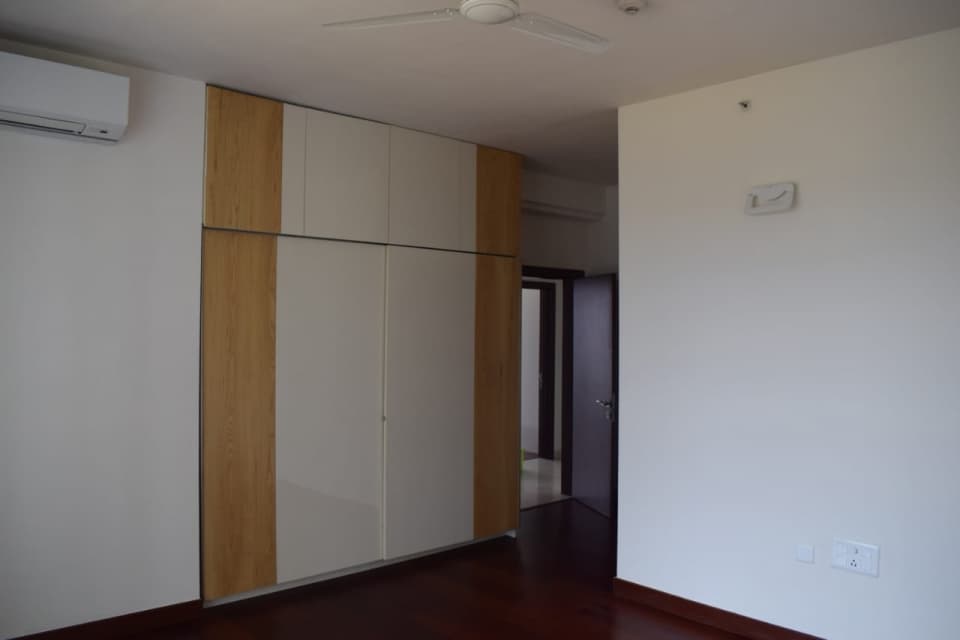 Apartment photo 2
