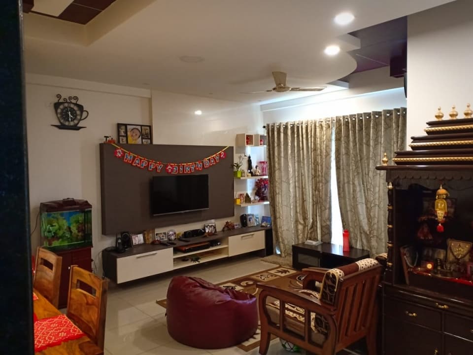 Apartment photo 2