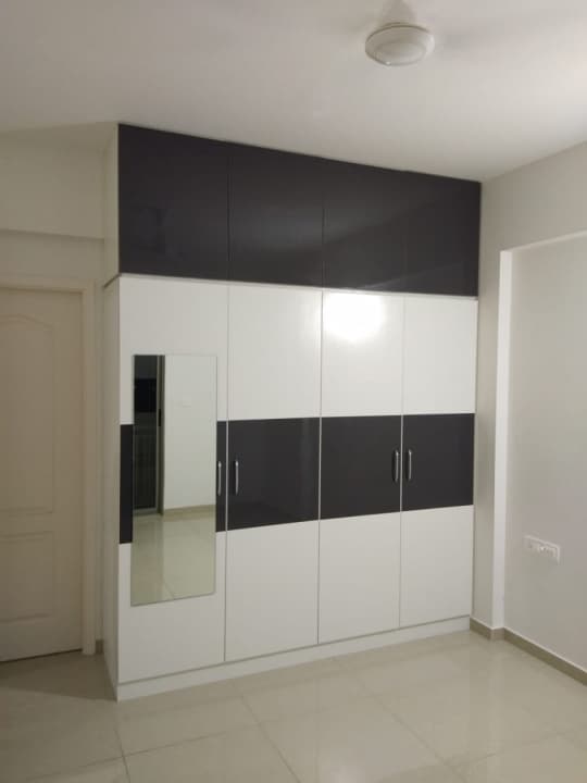 Apartment photo 2
