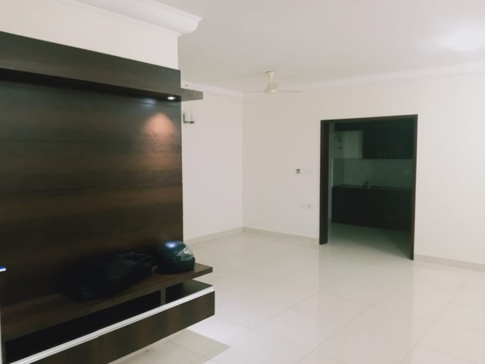 Apartment photo 2